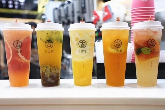 全国连锁奶茶店加盟排行榜前十名（2023年奶茶品牌热度TOP10）