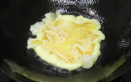 尖椒炒蛋怎么做才好吃又简单