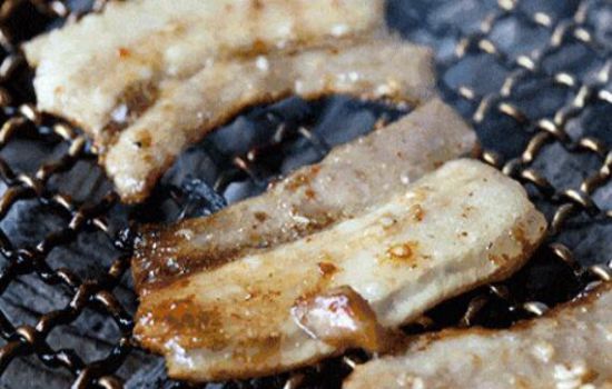 滋一味炭烤鲜牛肉加盟费用多少钱