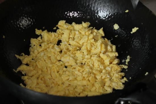 韭菜鸡蛋饺子馅的做法详细步骤是什么呢