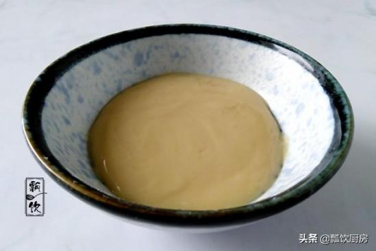 老婆饼怎么做又软又酥蛋黄酥怎么做呢 ？