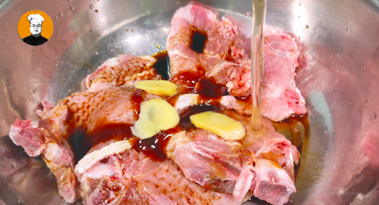 关于炸猪排的做法所需食材步骤