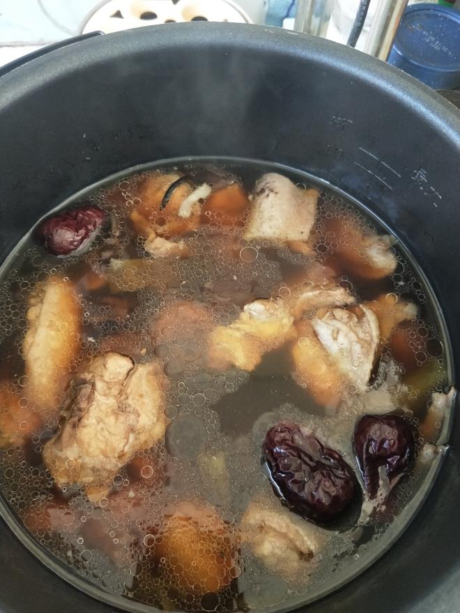 如何炖出美味又营养的清炖鸡汤