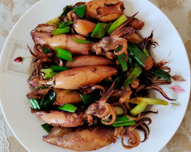 关于酱焖海兔的做法所需食材步骤