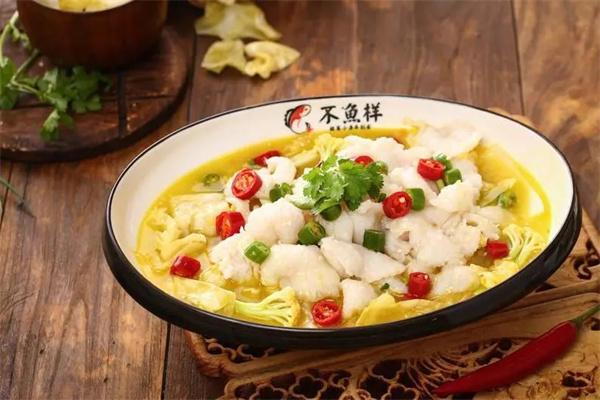 不鱼样酸菜小鱼加盟产品图片
