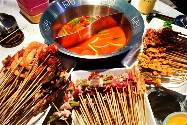 8090串串香加盟产品图片