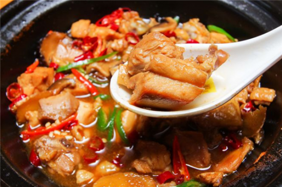 强盛黄焖鸡米饭加盟产品图片