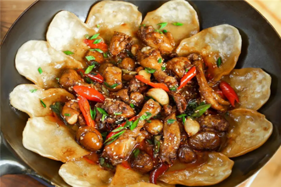 阜阳地锅鸡酸菜鱼加盟
