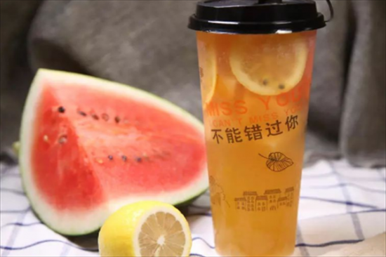 左心房茶饮加盟
