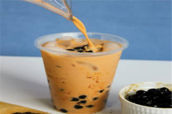 四叶草奶茶店加盟