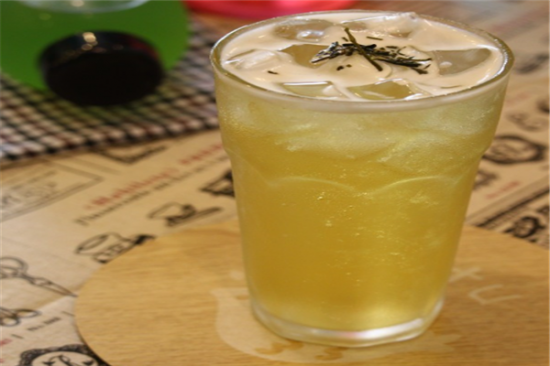 东港奶茶加盟