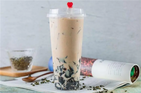 遇见仙草奶茶店加盟