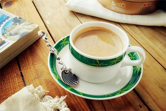 皇家奶茶茶餐厅加盟