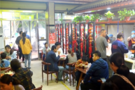 万里酱肉包加盟