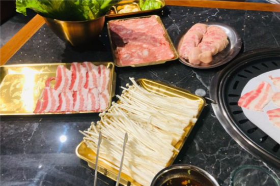 悦聚堂炭火烤肉加盟