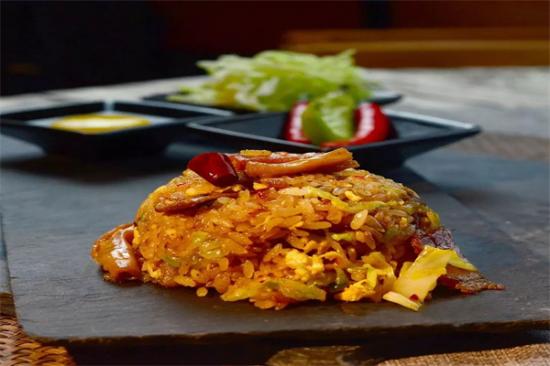 黑金蛋炒饭加盟产品图片