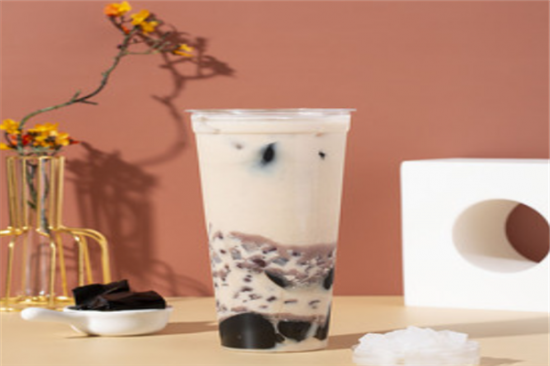 九座烧仙草奶茶加盟