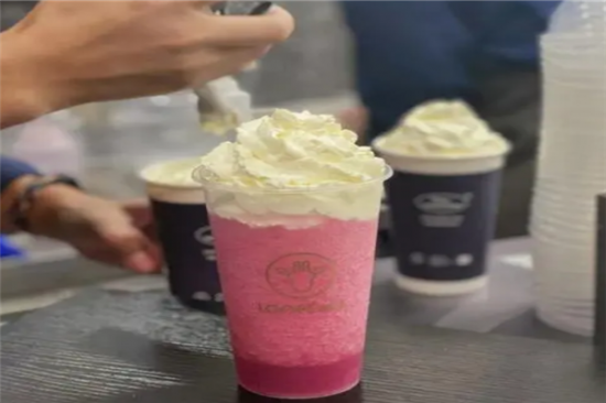 鹿小宁奶茶店加盟